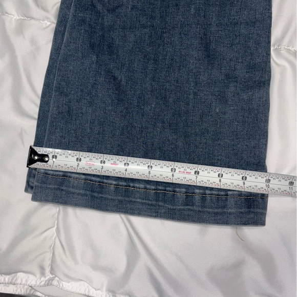 Ed Hardy Jeans Embroidered Spell Out Y2K Flare New York City NYC 28 women’s - Picture 9 of 12